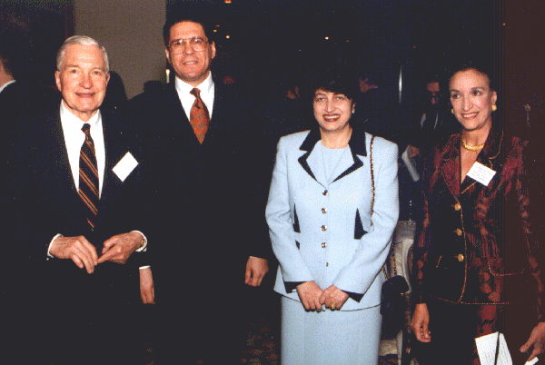 pic10.gif (82912 bytes)